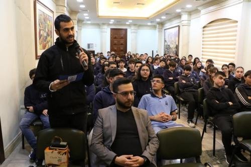 هنري زغيب يلتقي طلاب مدرسة مسروبيان